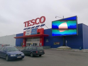 Tesco Hypermarkt in Polen